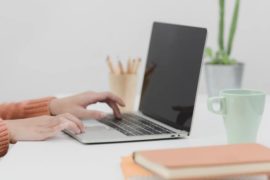 cours-danglais-en-ligne-pour-jeune-adulte Cours d'anglais en ligne pour jeune adulte