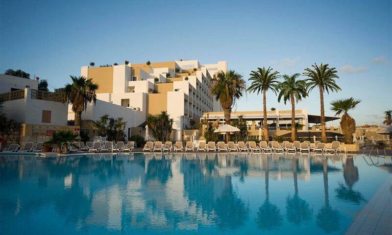 hotel-4-etoiles-avec-piscine-malte Hôtel 4 étoiles avec piscine St Paul's Bay