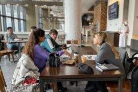 Cours d'anglais en extérieur immersion totale aux États-Unis