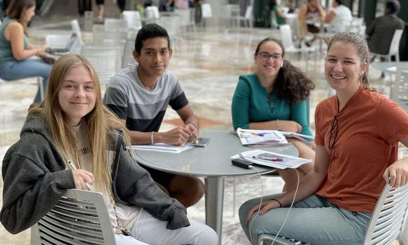 Cours anglais en extérieur New York Brookfield Place